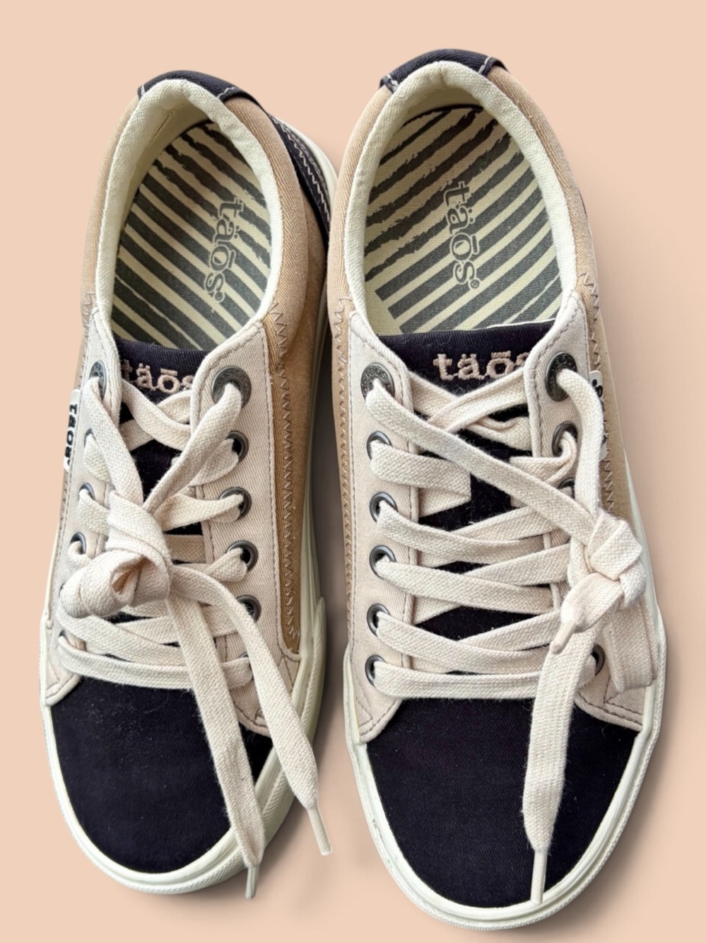 Taos Footwear Womens Plim Soul Sneakers Sz 6 Black Tan Canvas PLS-13644 Comfort